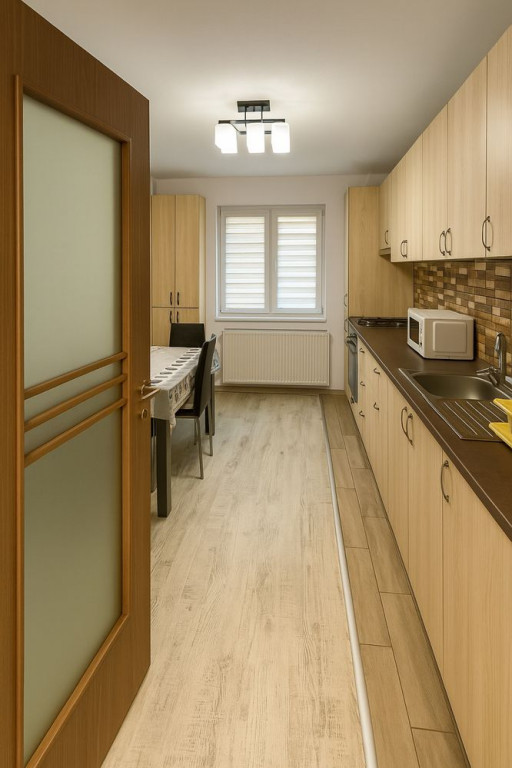 Apartament 3 camere decomandat etajul 1 Uzina 2