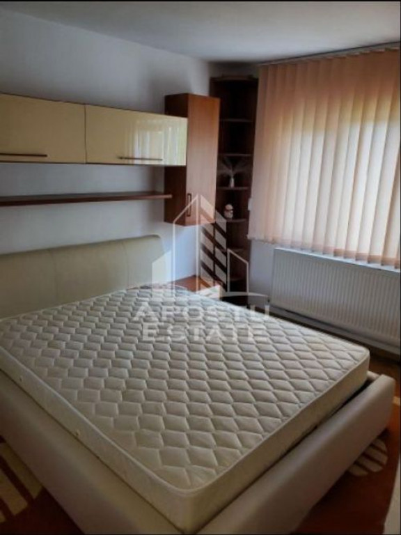 Apartament cu 3 camere Zona Soarelui