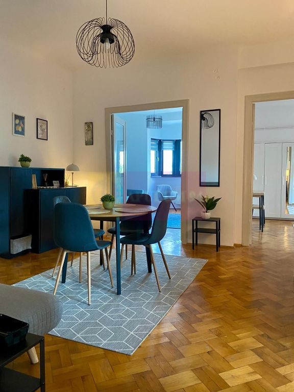 Calea Mosilor, Ultracentral , 3 camere mobilat, metrou Un...