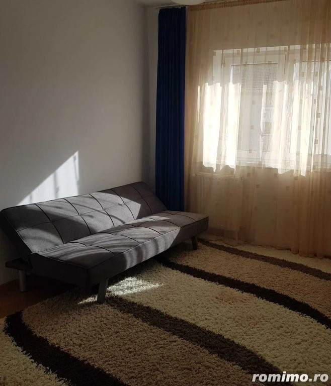 1 camera in zona Complexul Studentesc