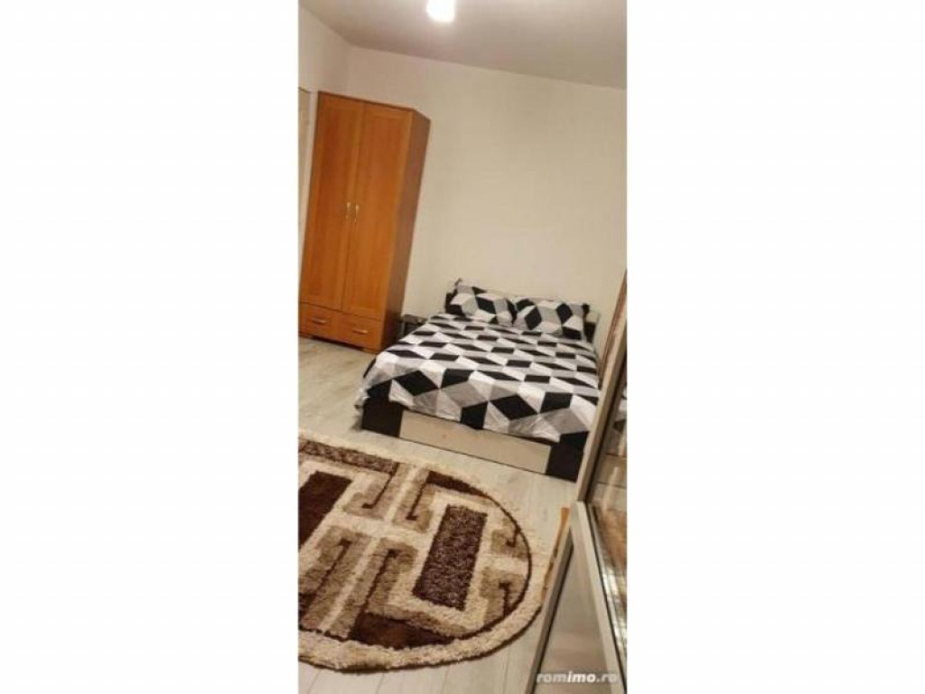 1 camera in zona Modern