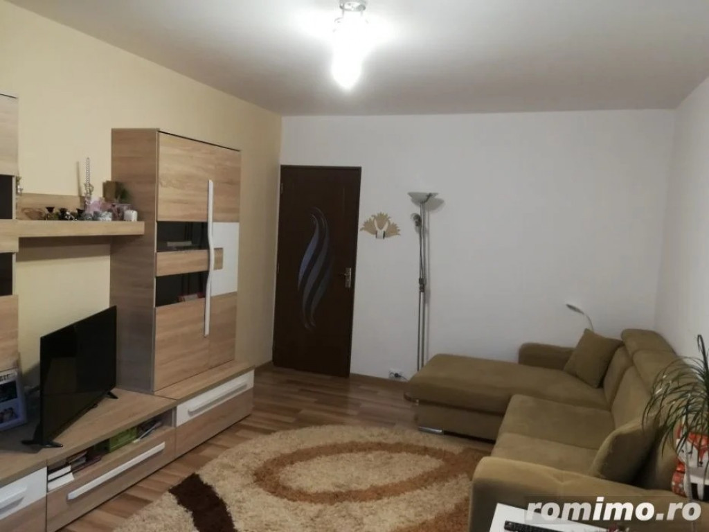 2 camere in zona Sagului