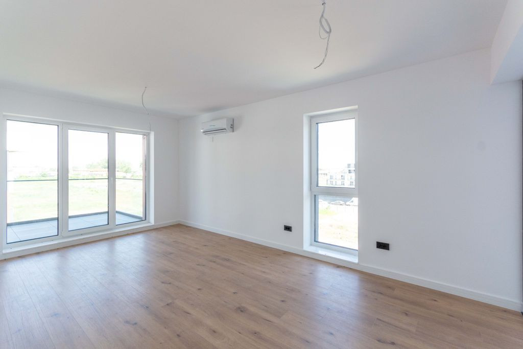 Titan Astorium 2 Camere Mari predare 2025 Finisaje si Cal...