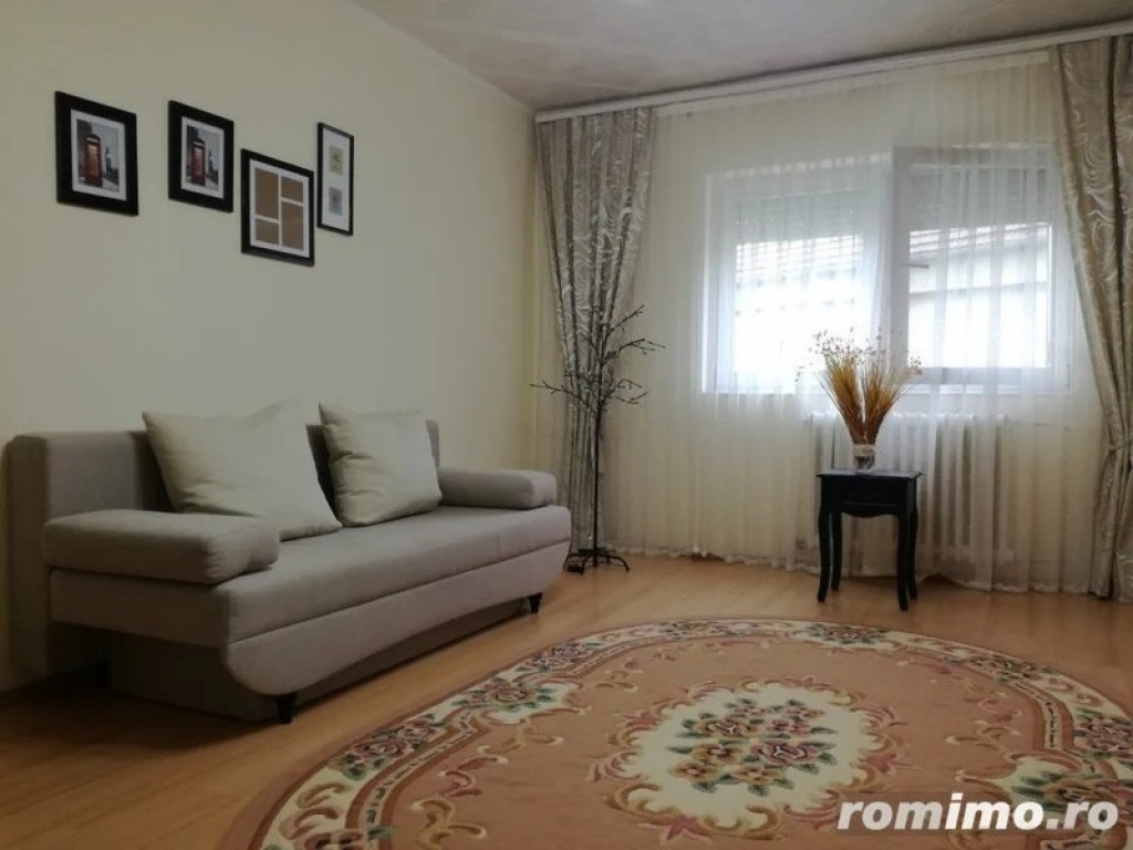 1 camera in zona Sagului