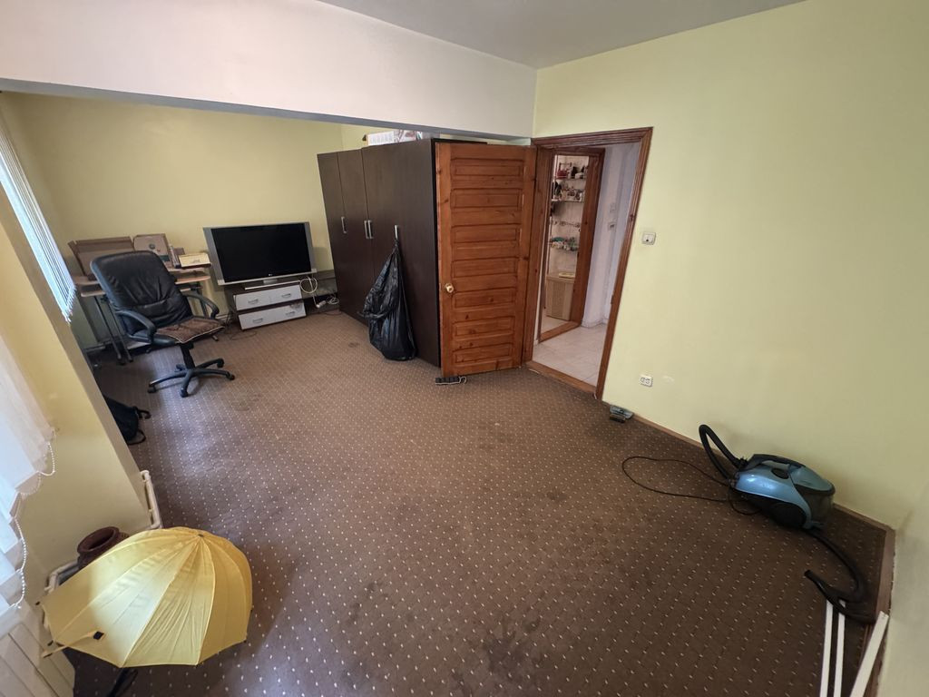 Apartament 3 camere zona Faleza Nord