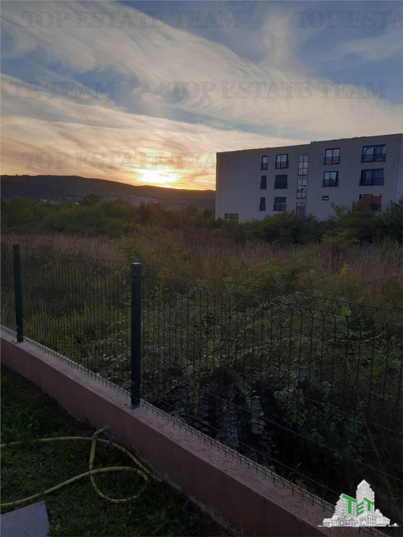 Teren de in Kotor Muntenegru