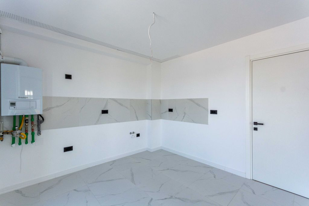 Titan Astorium 2 Camere Mari predare 2025 Finisaje si Cal...