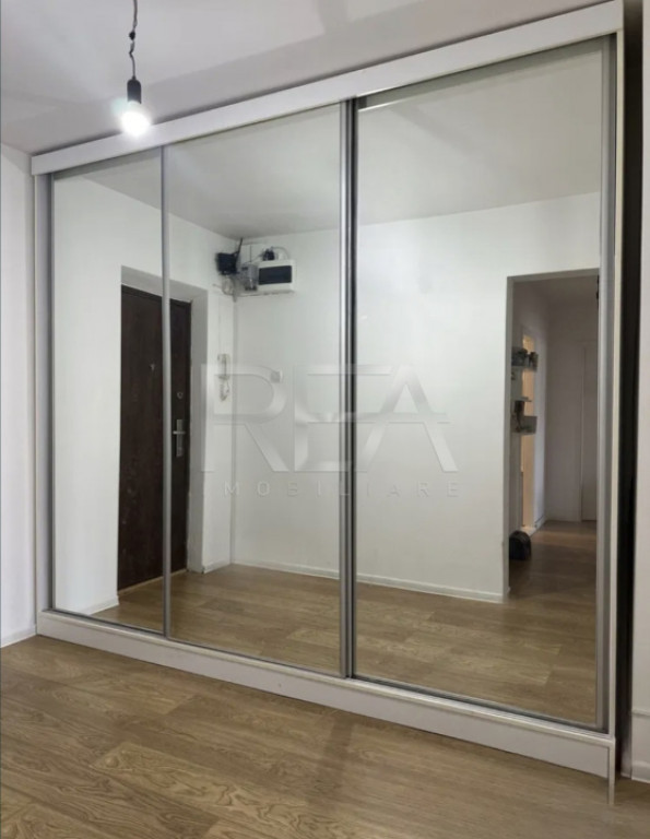 2 camere 9/10, zona Gorjului-100m metrou.