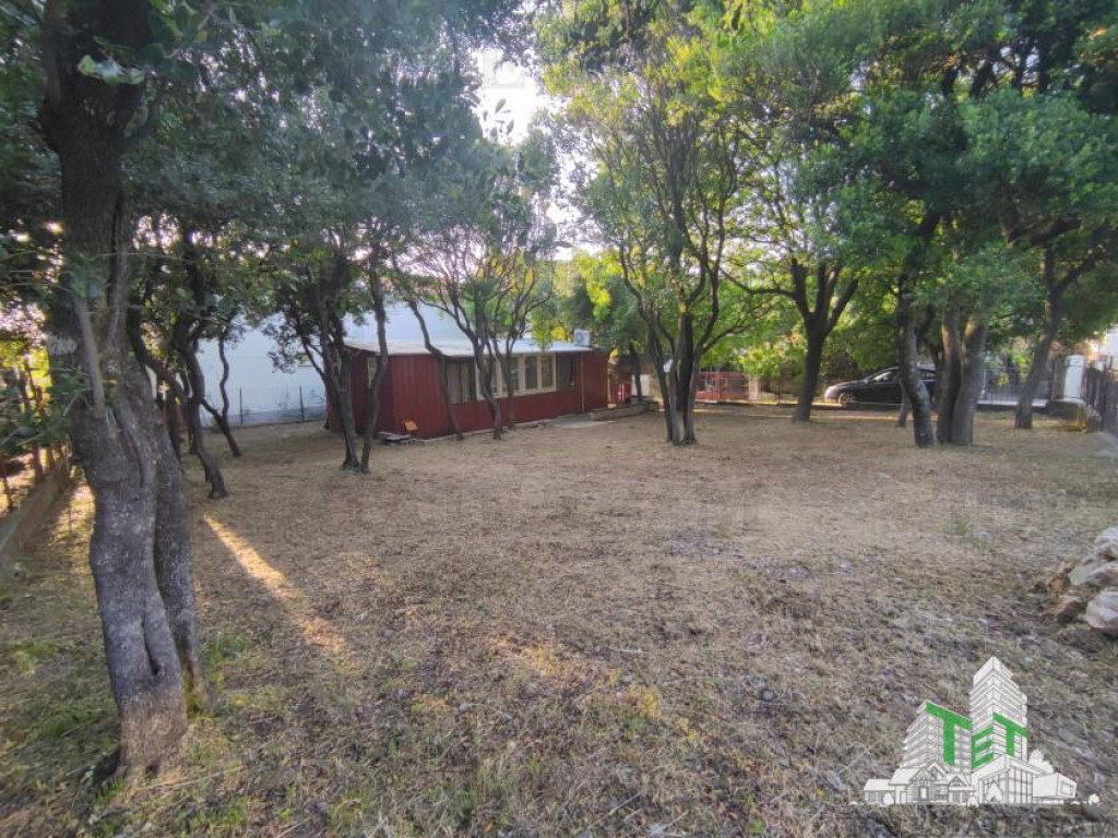 Teren de in Bar Muntenegru