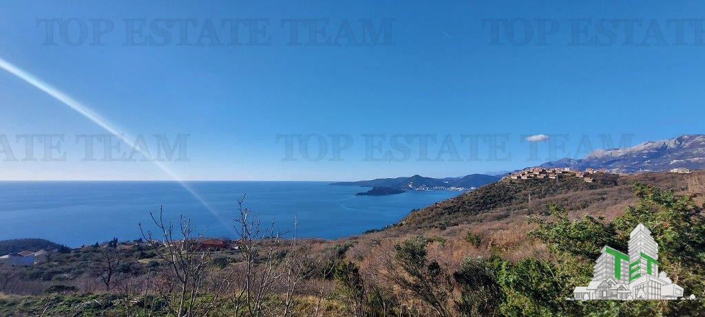 Teren de in Budva Muntenegru