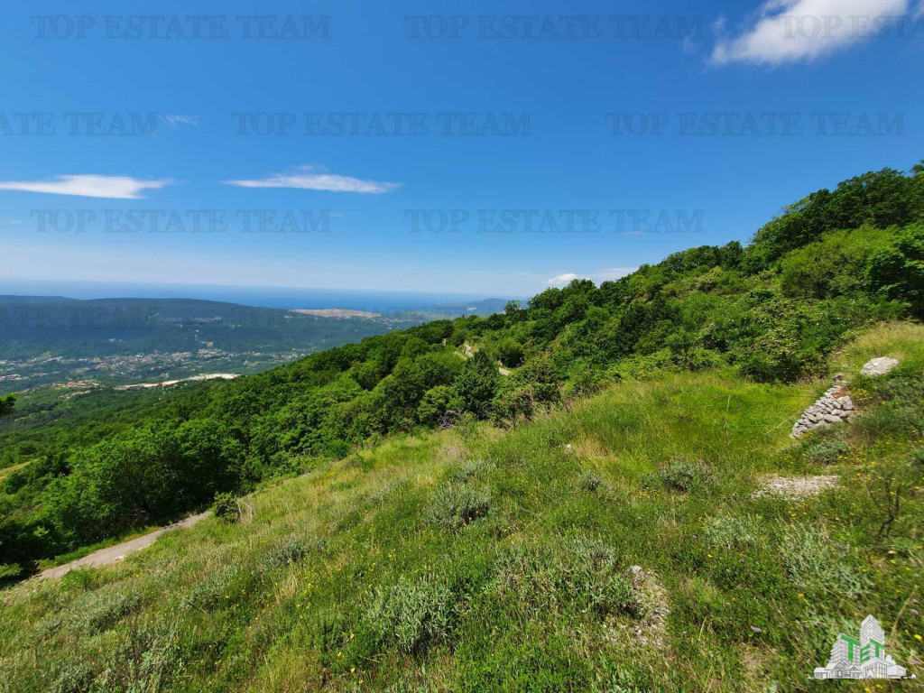 Teren de in Kotor Muntenegru