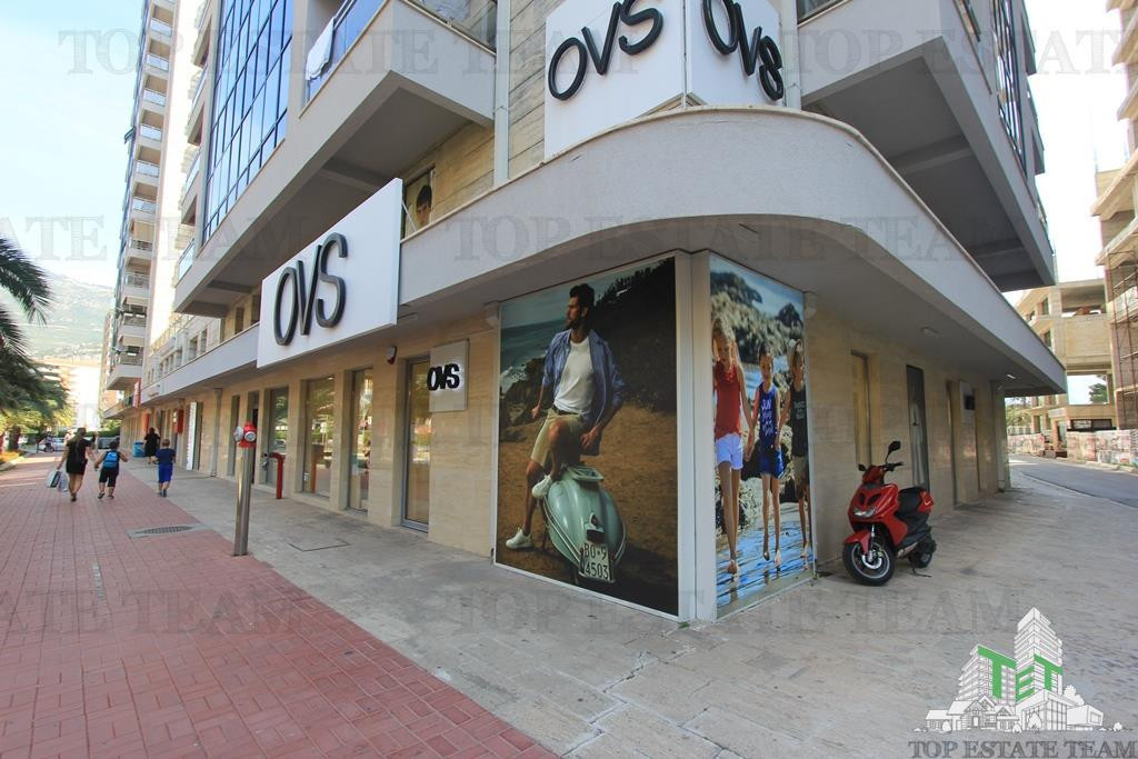 Spatiu comercial de in Budva Muntenegru