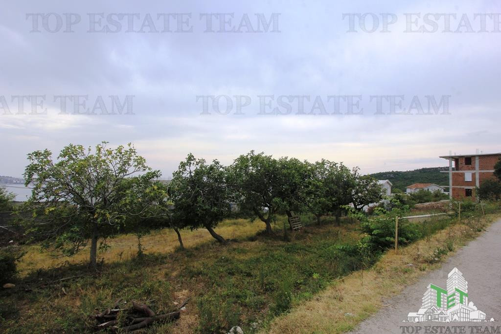 Teren de in Bar Muntenegru