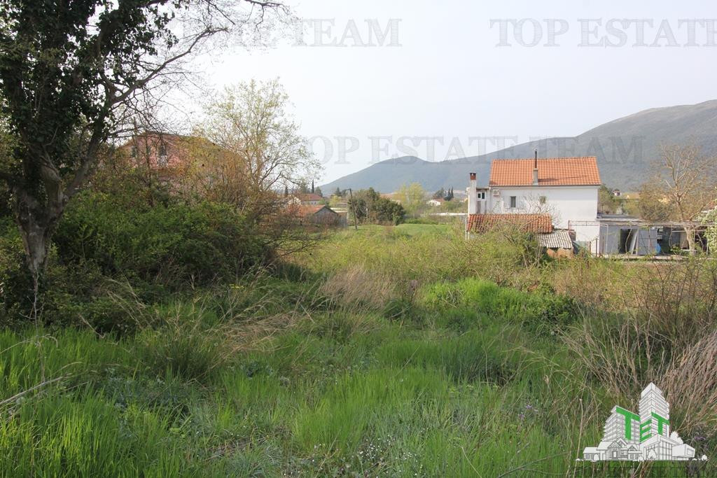 Teren de in Kotor Muntenegru