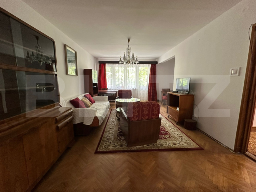 Colt de istorie! Apartament cu 4 camere, 102 mp, zona Andrei