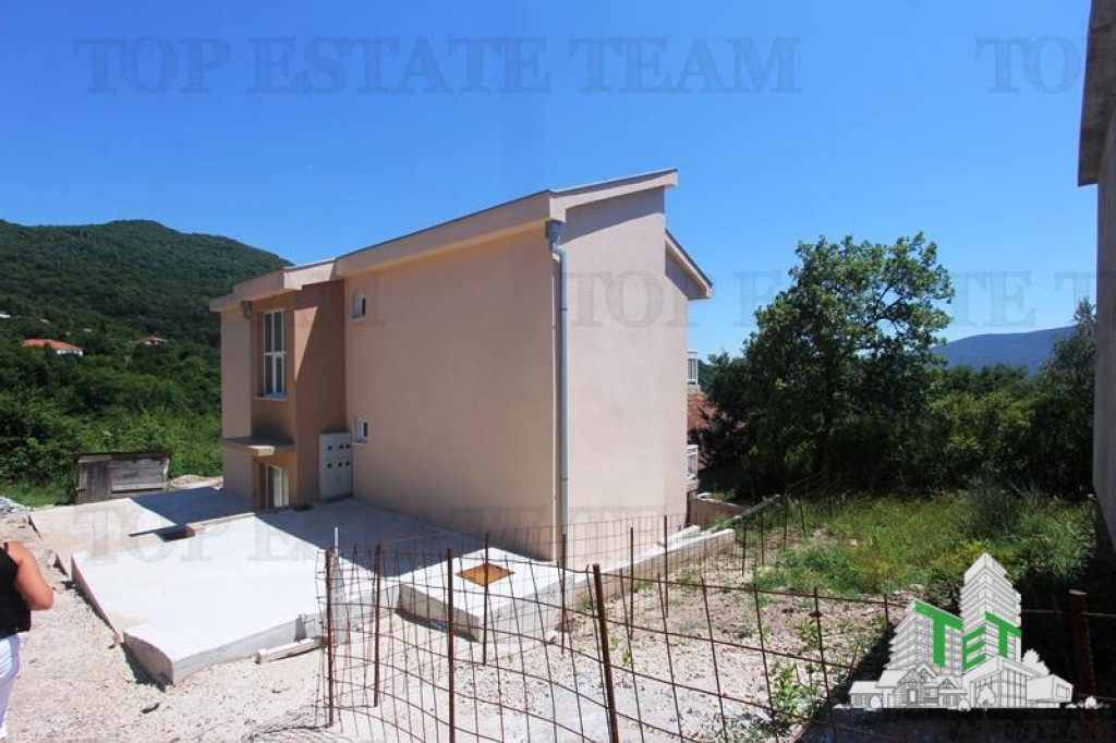 Casa de in Herceg-Novi Muntenegru