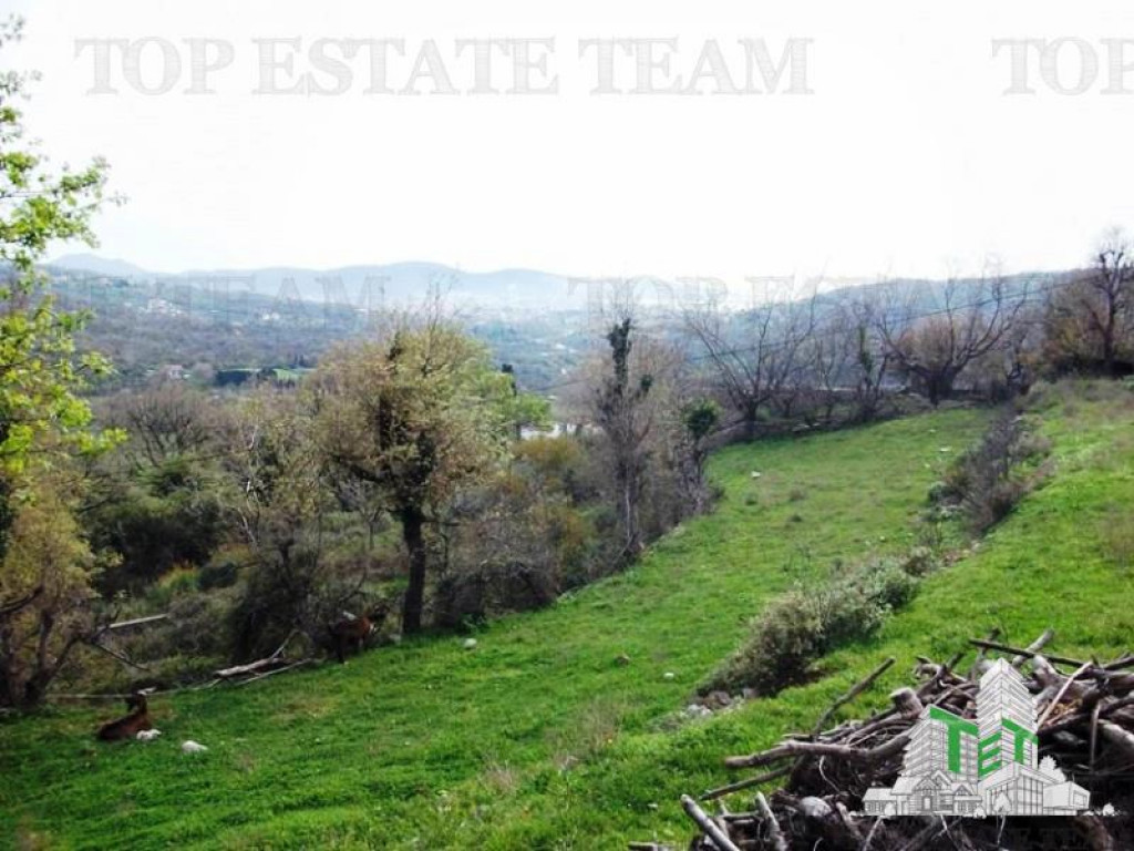 Teren de in Bar Muntenegru