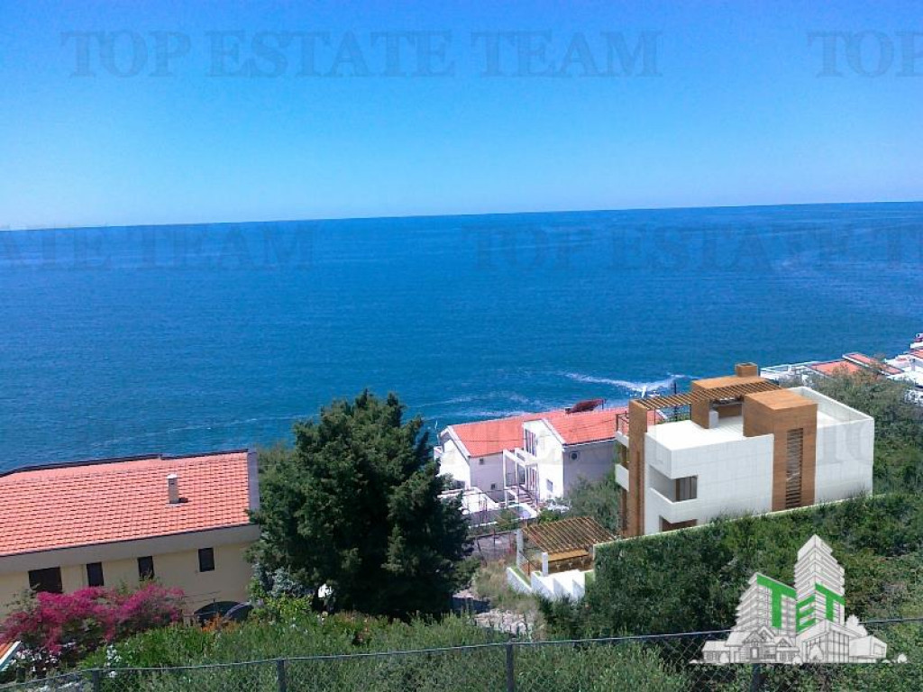 Teren de in Bar Muntenegru