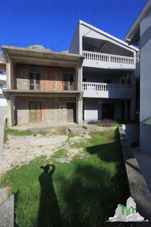 Casa de in Kotor Muntenegru