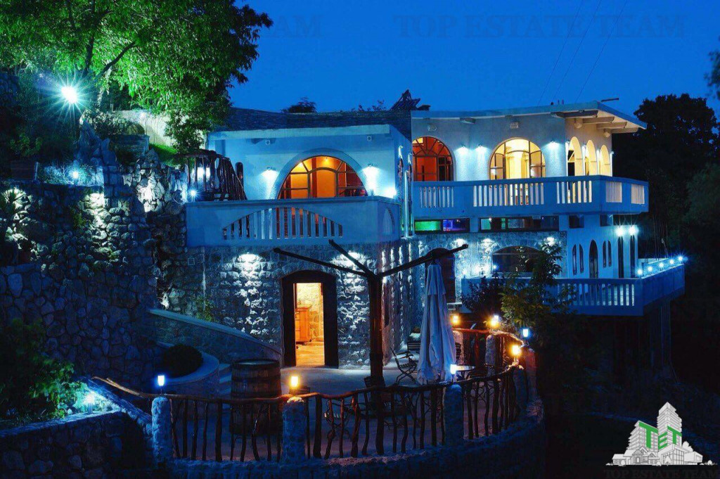 Hotel de in Budva Muntenegru