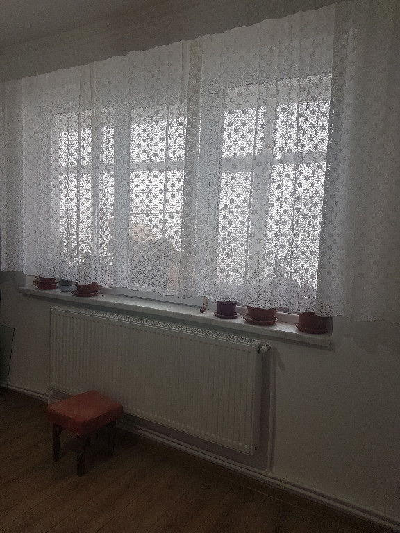 Apartament doua camere, decomandat, etaj sapte, Cornisa