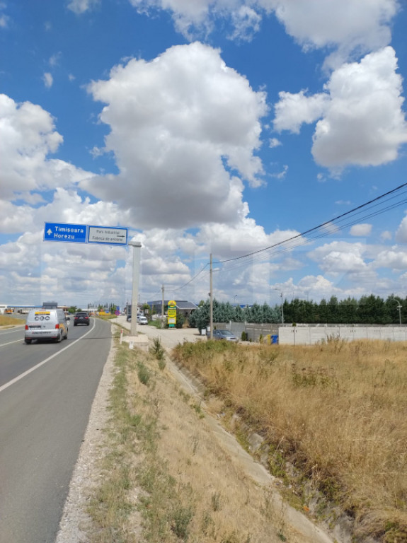 Teren intravilan, 4905 mp, zona Aeroport, la centura de Nord