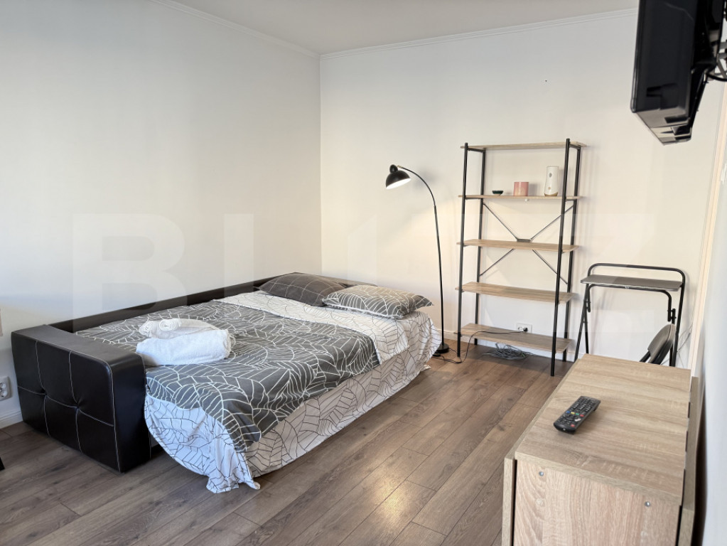 Garsoniera decomandată, 30mp, zona Piață Zorilor