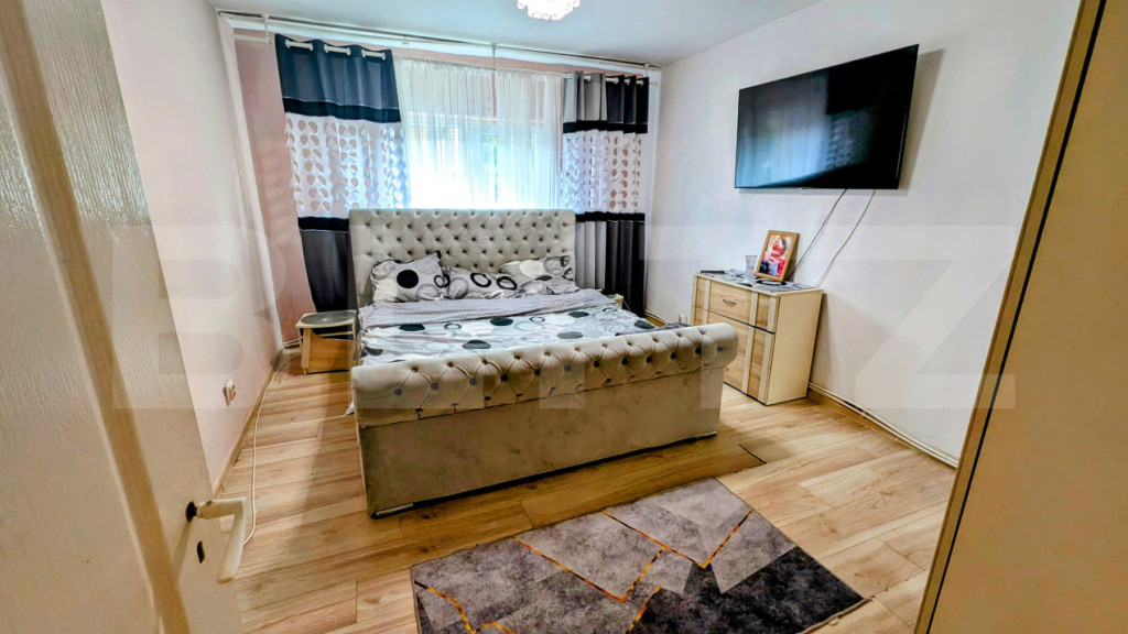 Apartament 3 camere, 64 mp, zona Cetate