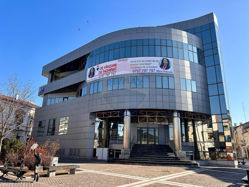 Cladire de birouri de închiriat în zona Ultracentral
