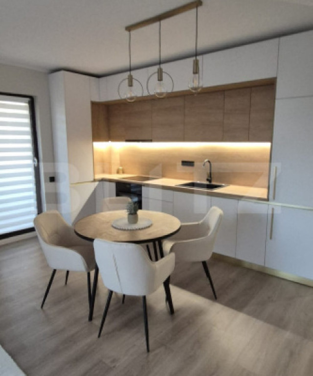 Apartament 3 camere, lux, prima inchiriere, parcare, terasa