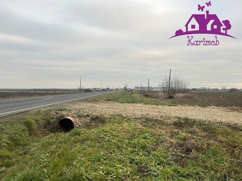 Teren industrial la soseaua nationala Nojorid les