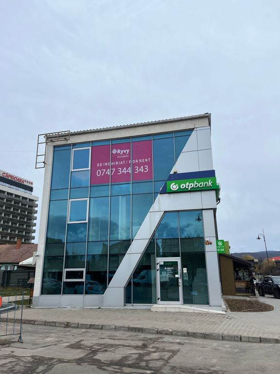 Imobil de închiriat,2800€(negociabil),ultracentral, Co...