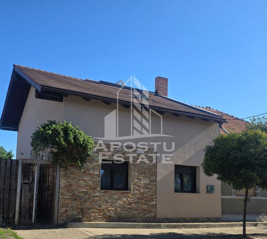 Casa individuala, in zona centrala, din Curtici.