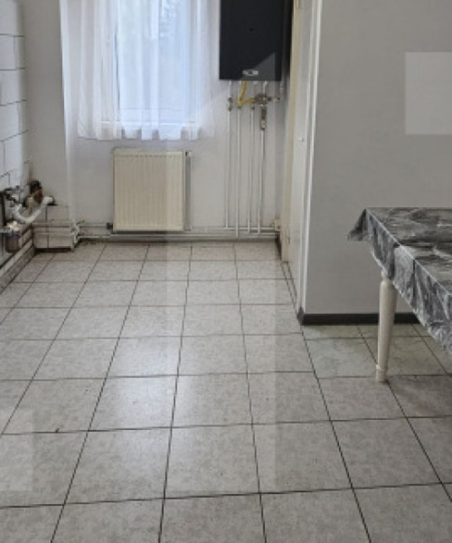 Apartament cu 2 camere, 39 mp, renovat, cartierul Ciucului