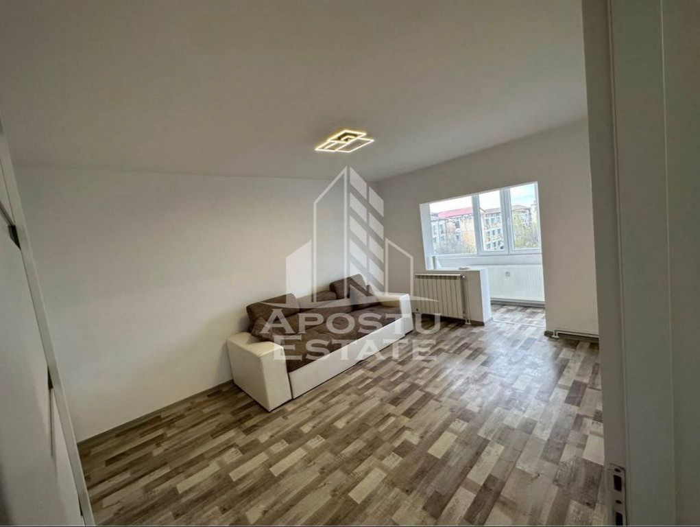 Apartament cu 1 camera, renovat complet, centrala proprie