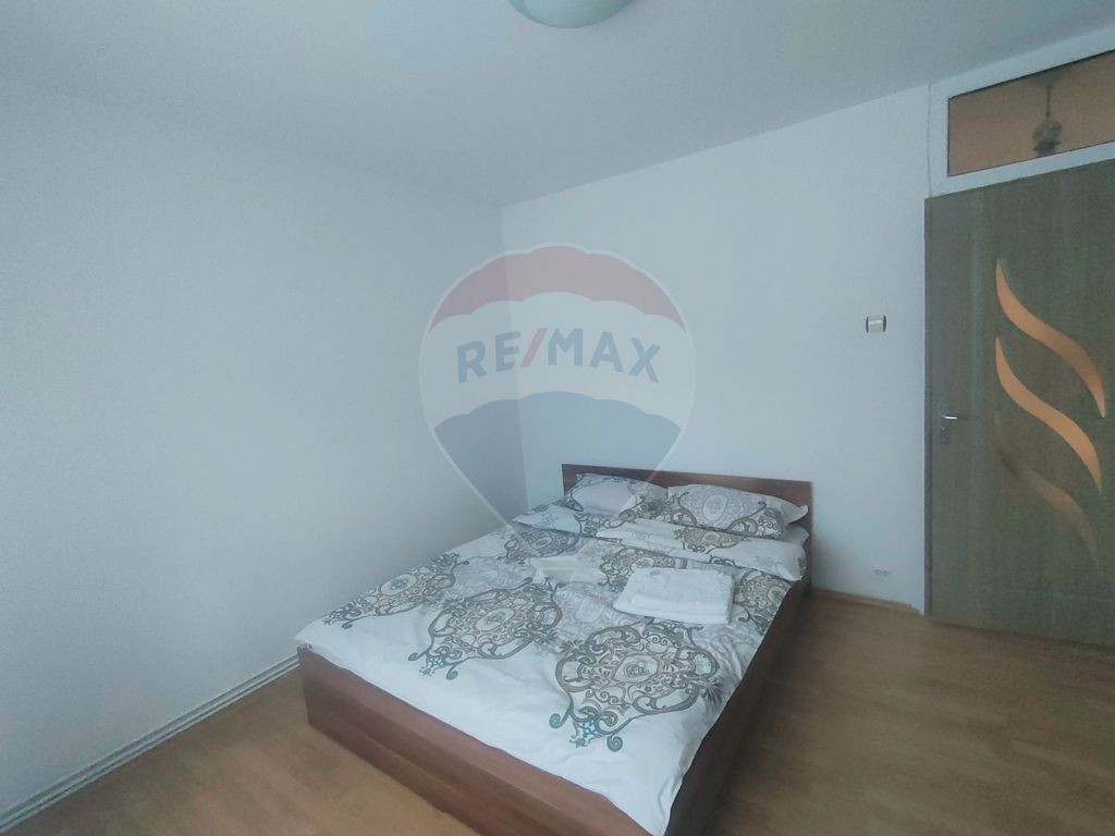 Apartament de inchiriat