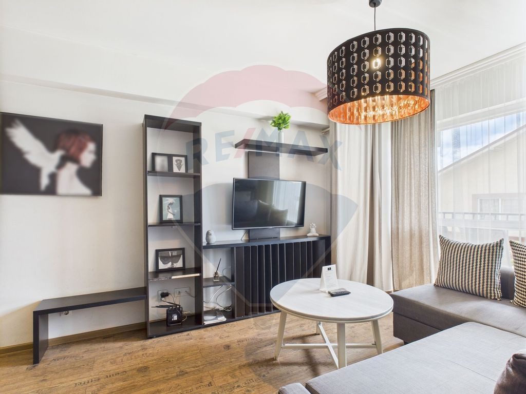 Apartament cu 2 camere la Plaza Romania Mall