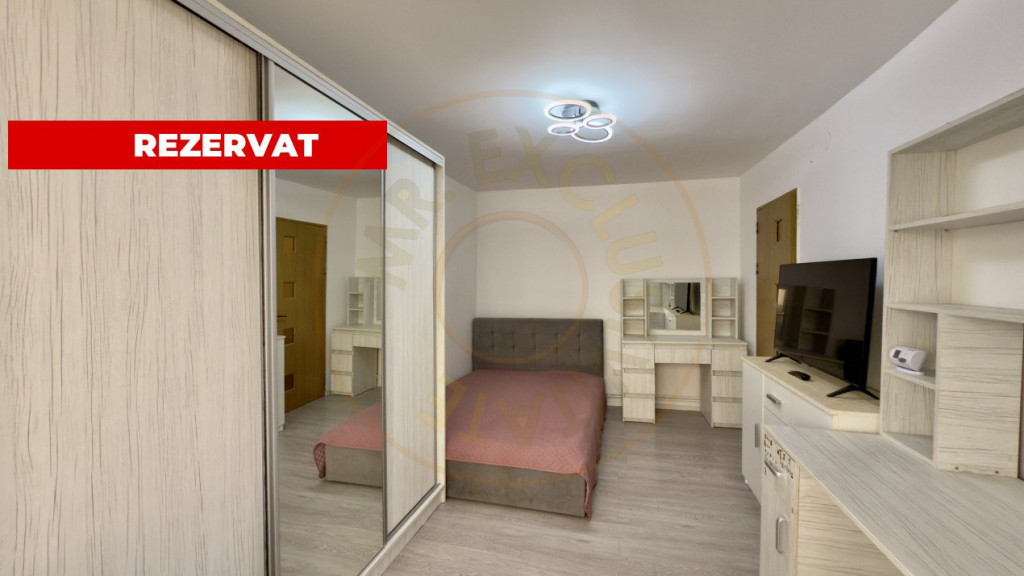 De închiriat- Garsonieră- Pitesti-zona Găvana-Scoala 19!