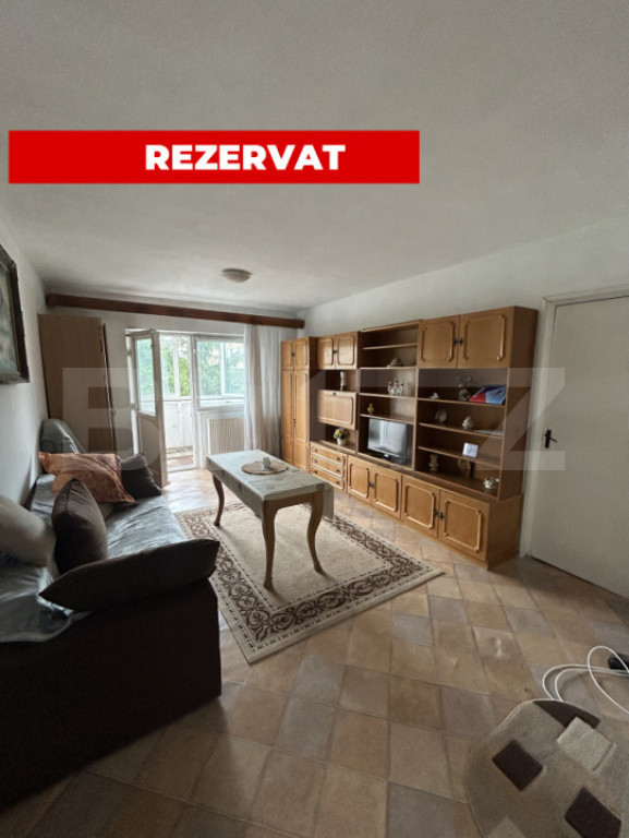 Apartament de vanzare, cu 3 camere, 64 mp, zona Tractorul