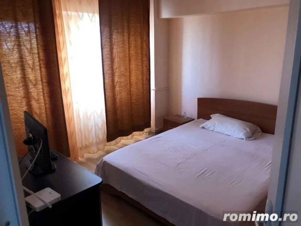 1 camera in zona Cetatii