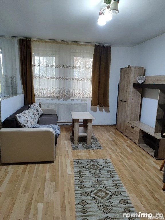 1 camera in zona Complexului Studentesc