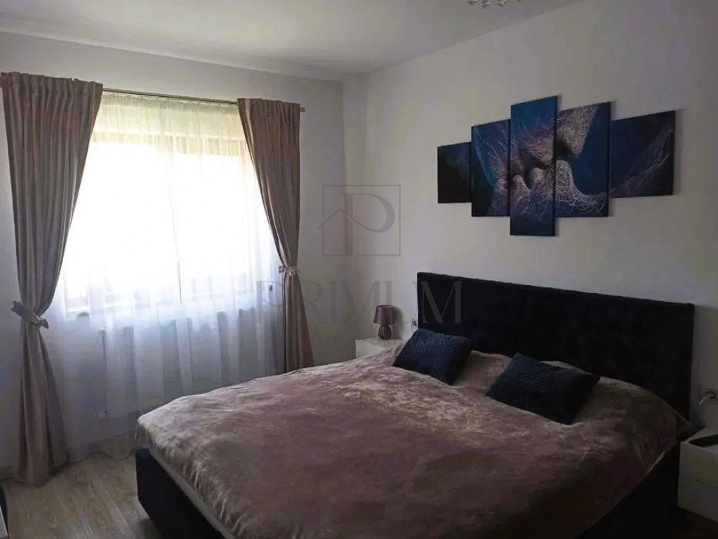 Sag- mobilat si utilat - terasa acoperita