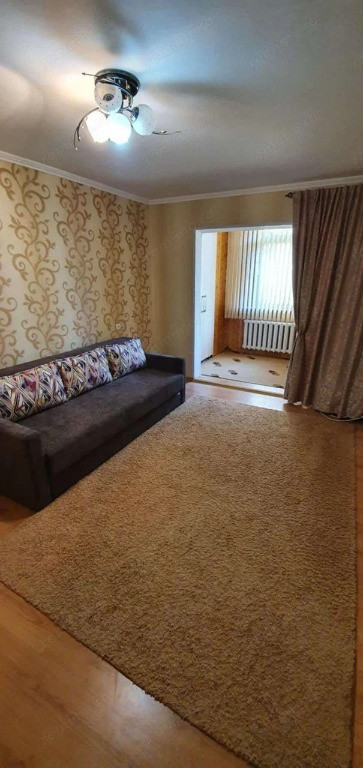 1 camera in zona Torontalului