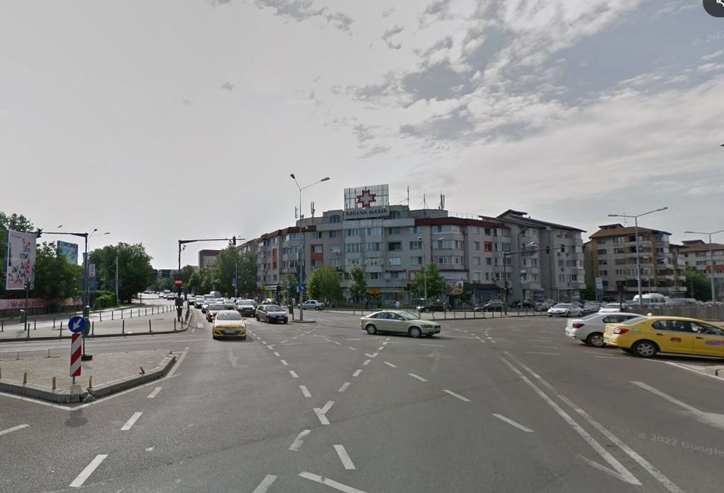 Baneasa- Bd. Aerogarii 72 mp vizibilitate buna