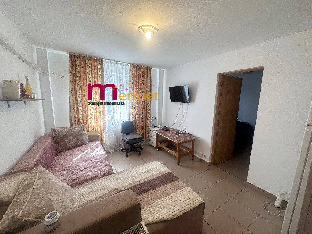 Apartament 2 camere,zona Neptun,etaj 2