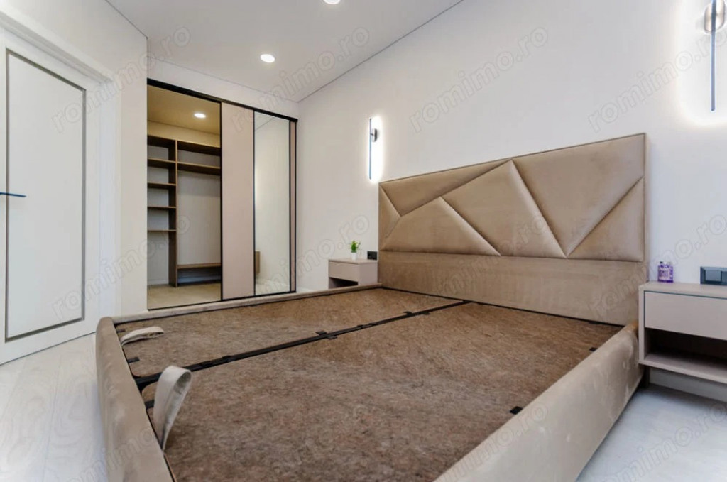 2 camera in zona Mehala