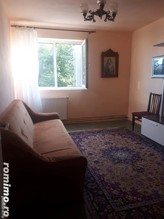 2 camere in zona Gheorghe Lazar
