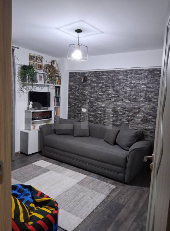 Apartament cu 2 camere, 52 mp, zona Burdujeni