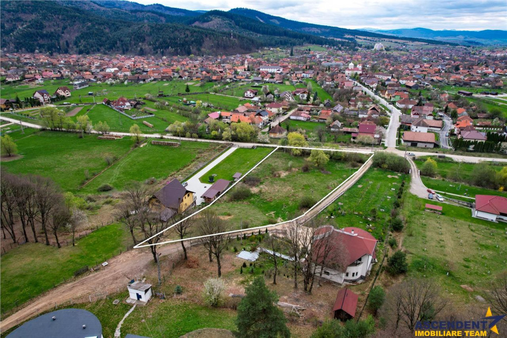 Recomandat: Teren mixt, pe 5.000 mp, in statiunea Covasna