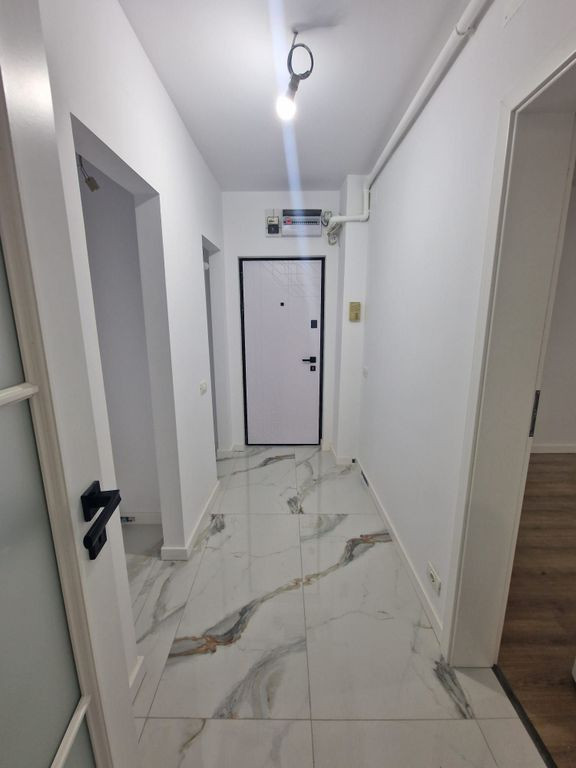 Apartament 2 camere Dristor / Fizicienilor /5 minute Metr...
